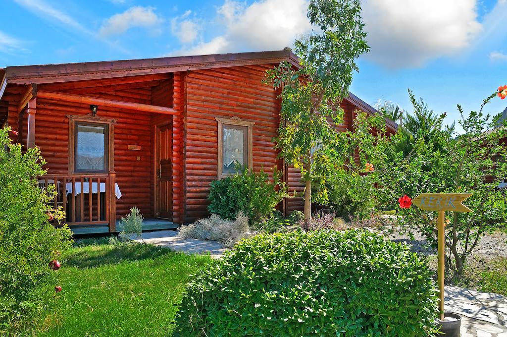 Hayitbuku Ahsapevleri Casa de hóspedes Mesudiye  Exterior foto