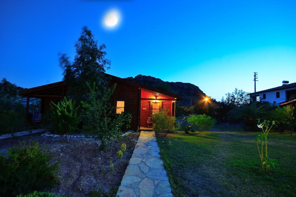 Hayitbuku Ahsapevleri Casa de hóspedes Mesudiye  Exterior foto