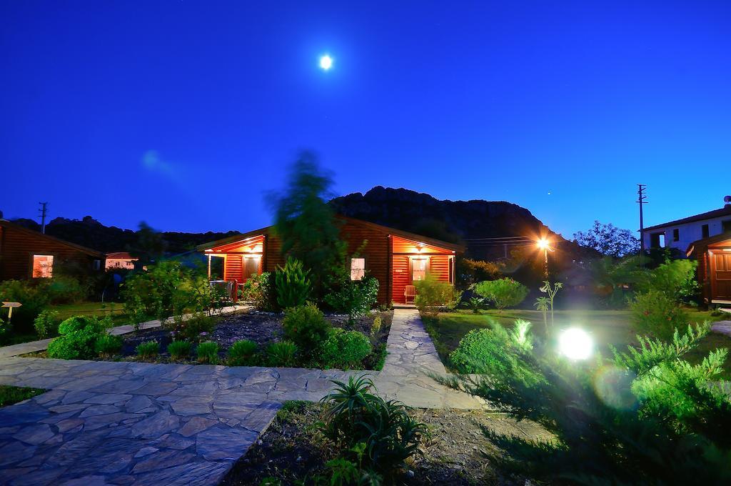 Hayitbuku Ahsapevleri Casa de hóspedes Mesudiye  Exterior foto