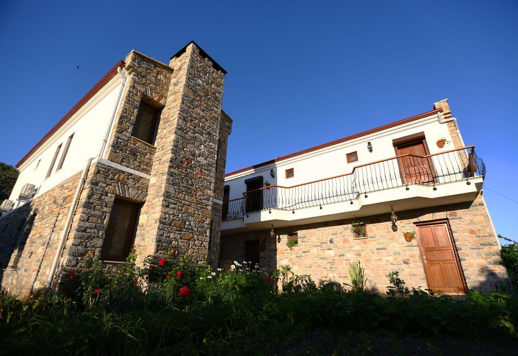 Hayitbuku Ahsapevleri Casa de hóspedes Mesudiye  Exterior foto